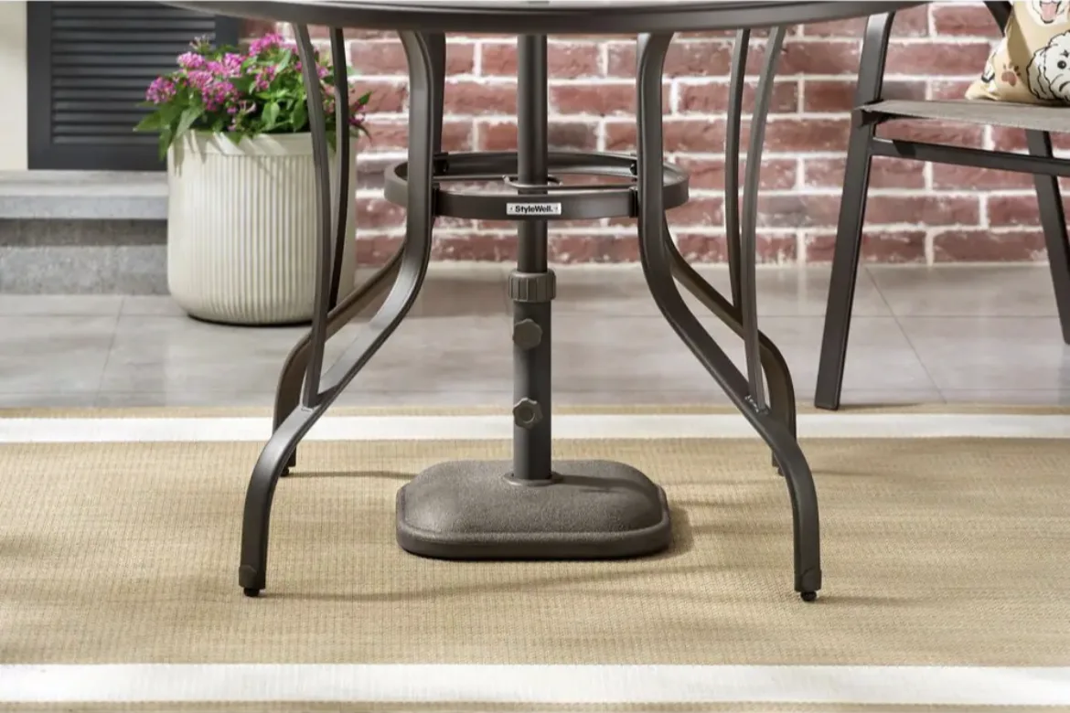 Stylewell 26lb Concrete And Resin Patio Umbrella Bases